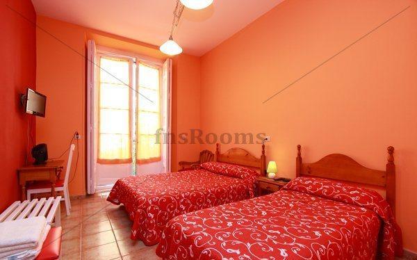 Hostal Rico Madrid Room photo